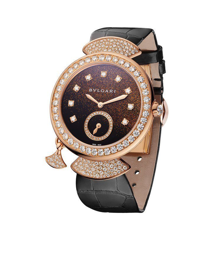 寶格麗Divas’ Dream珠寶三問腕表，18K玫瑰金表殼鑲嵌明亮型切割鑽石，搭載自製手上鍊 Calibre BVL 362 Finissimo機芯，限量5只。圖／Bvlgari提供