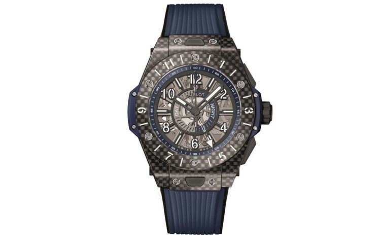 常常需要旅行的亞尼克另一選擇是兩度時區Big Bang Unico GMT腕表，鈦纖維表殼，約77萬元。圖／Hublot提供