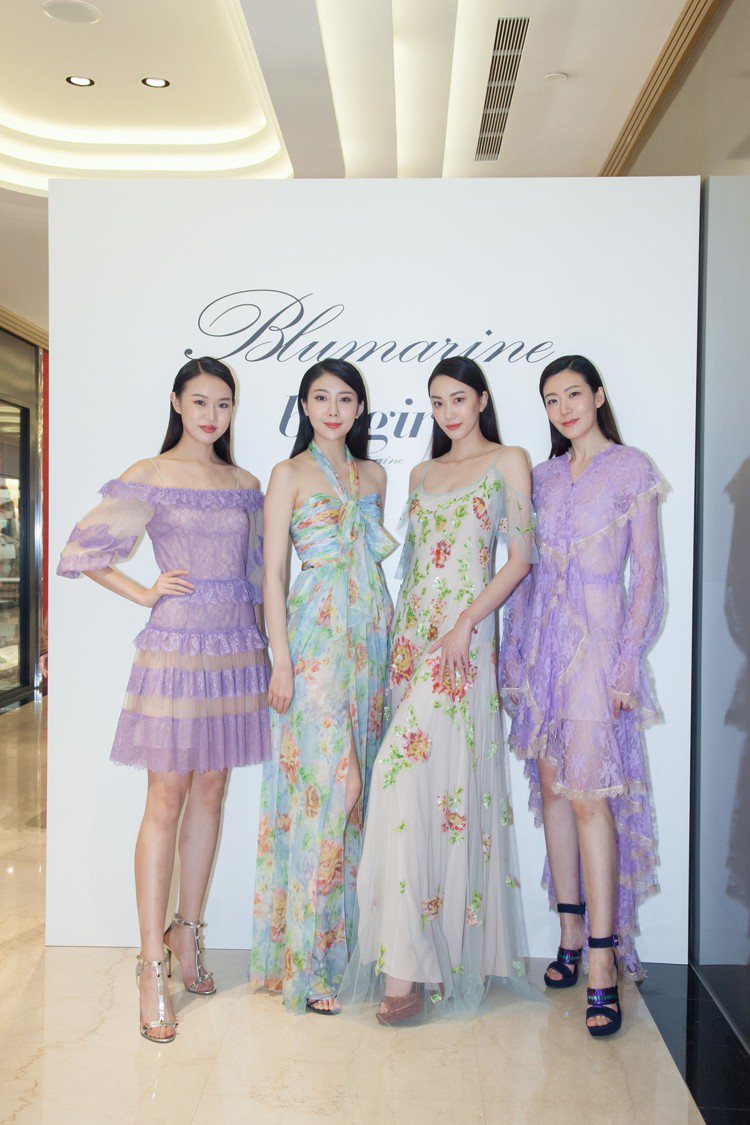 Blumarine發表春夏系列新裝，本季以「愛的海洋」為靈感，利用輕盈面料打造出多款飄逸洋裝。圖／Blumarine提供