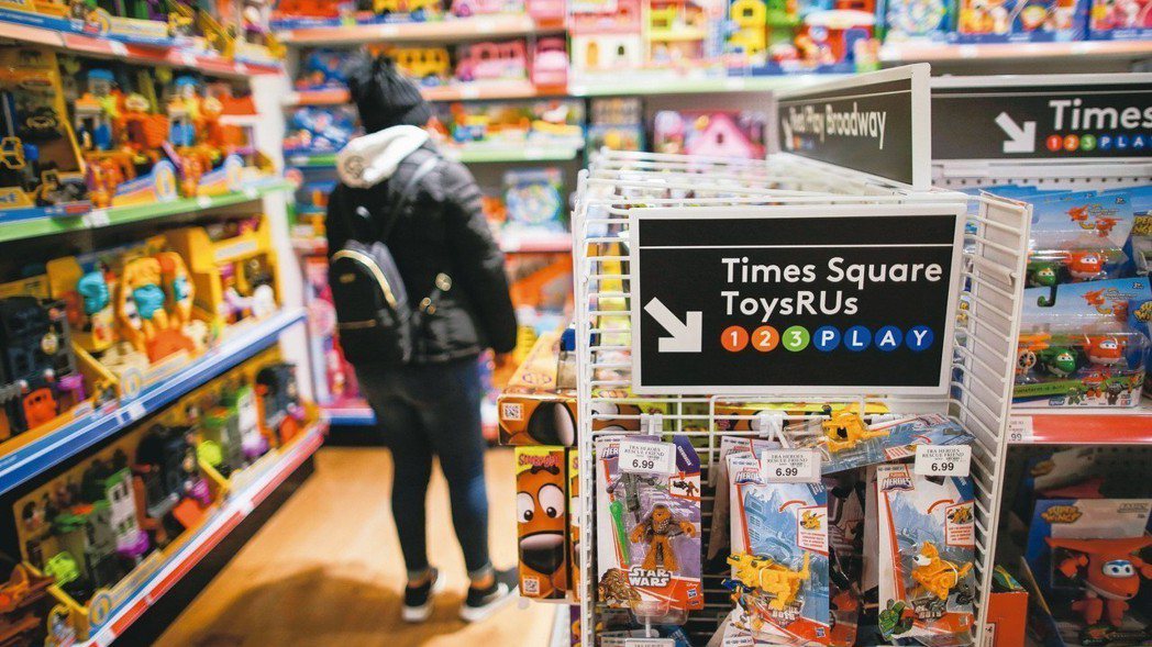 知名玩具連鎖零售商「玩具反斗城」將關閉全美分店的消息，震驚好幾個世代的消費者和幾百家玩具製造商。 路透