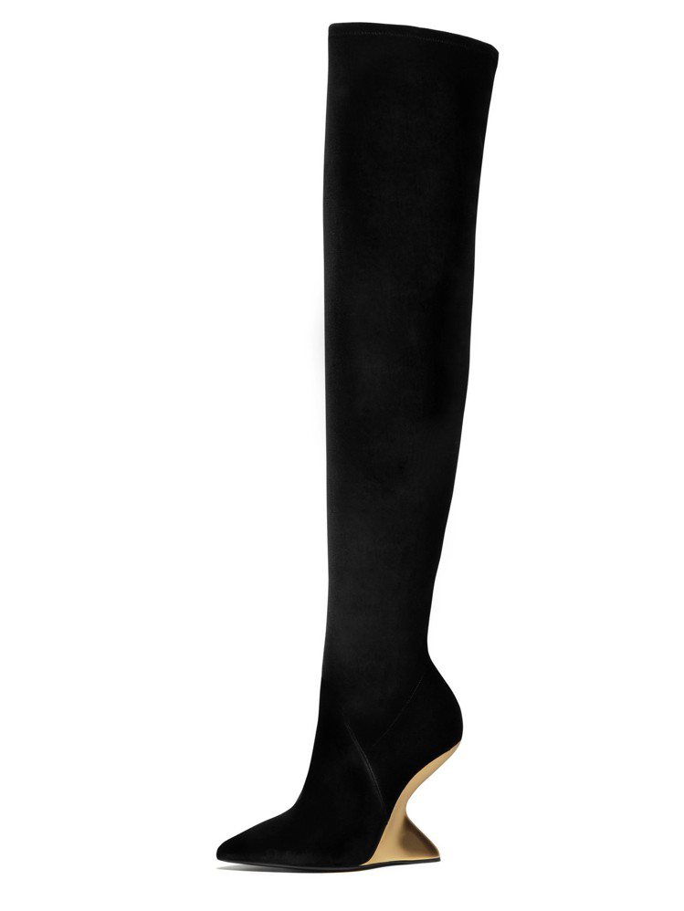 COLLODIV黑色天鵝絨F形楔形長靴，65,900元。圖/Ferragamo提供