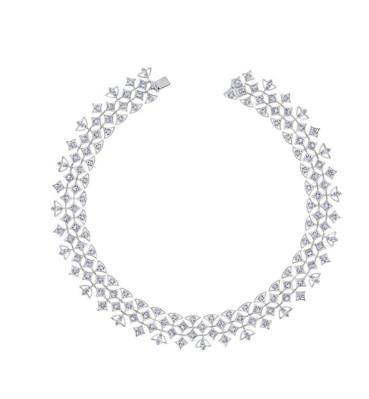 范冰冰配戴的Radiating Lotus 高級珠寶鑽石項鍊，740萬元。圖／D...