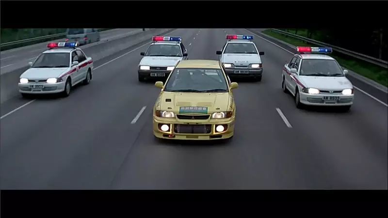 賽車電影「霹靂火」中成龍的Lancer EVO座駕。 摘自Youtube