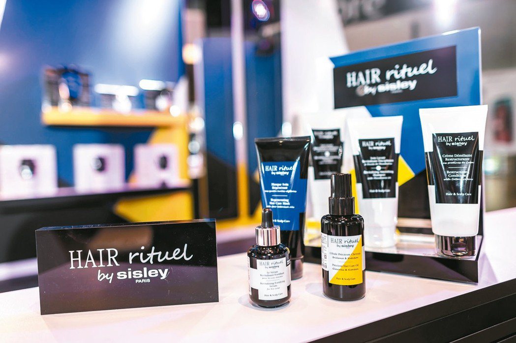 全系列HAIR RITUEL by Sisley產品：洗髮精、強韌潤髮乳、健康髮...