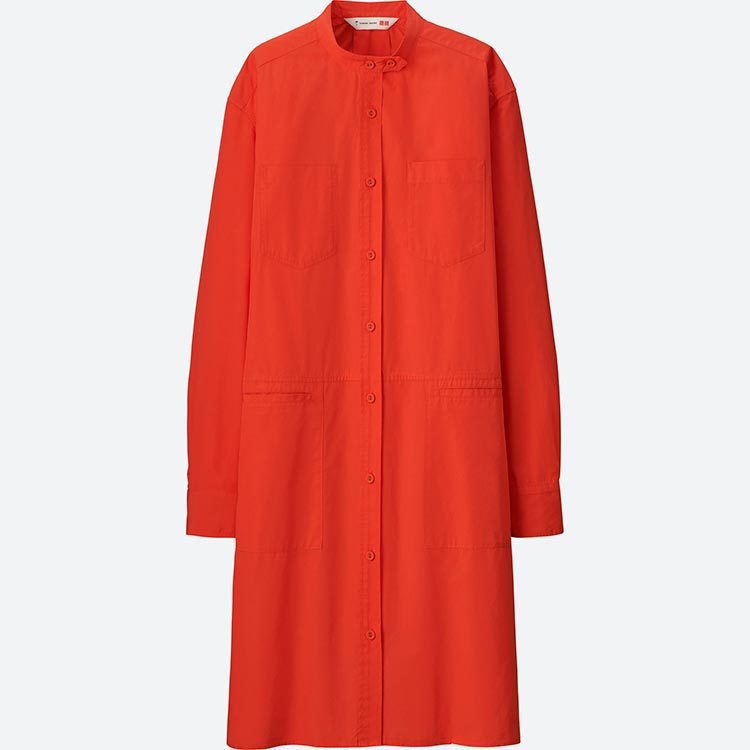 UNIQLO與Tomas Maier聯名系列女裝超柔棉立領長版襯衫，約1,490元。圖／摘自UNIQLO官網