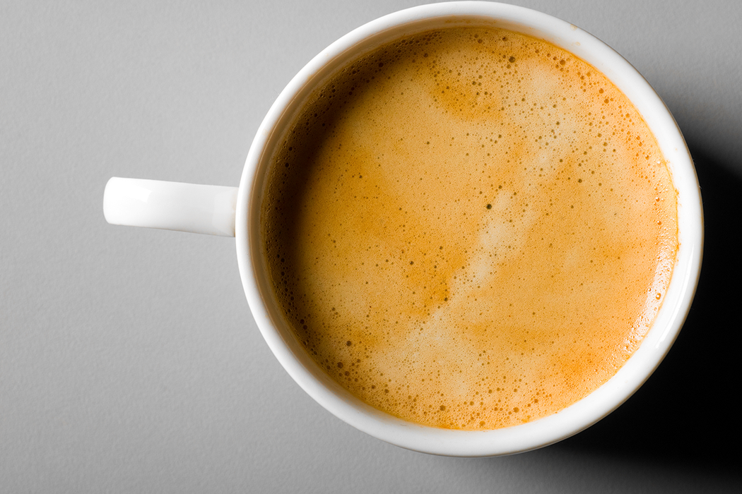 喝咖啡和茶不能取代水，但喝咖啡和茶真的會利尿而造成人體脫水嗎？ 圖／ingima...