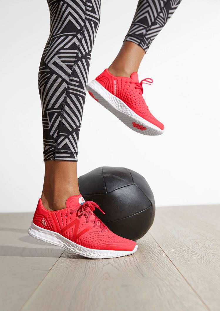 因應女性不同的運動需求，New Balance推出四大限定鞋款。圖／New Balance提供