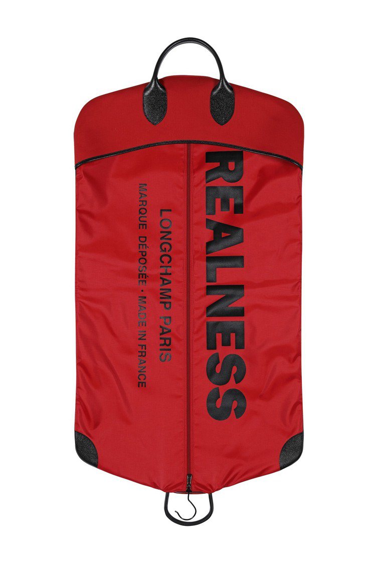 LONGCHAMP by Shayne Oliver紅色西裝袋，售價22,600...