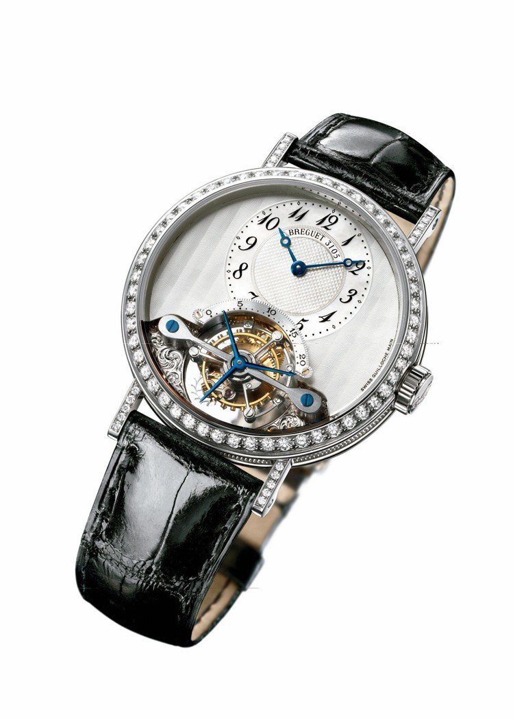 Classique Grandes Complications 3358 魔術水晶陀飛輪腕表，366萬2,000元。圖／寶璣提供