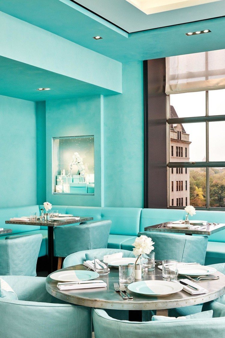 Tiffany & Co.於去年底在紐約第五大道旗艦店四樓開設了名為Blue Box Cafe的咖啡廳。圖／Tiffany提供