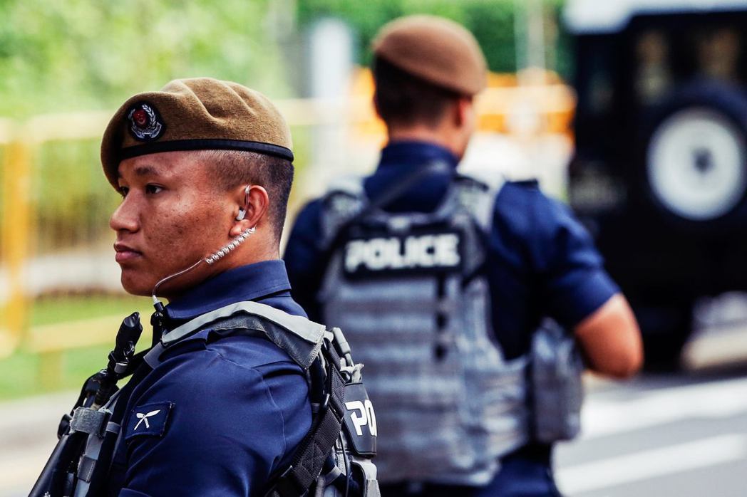 新加坡大手筆辦峰會，其中佔據預算一半的便是維安後勤費用，出勤人員更佔了新加坡警方...