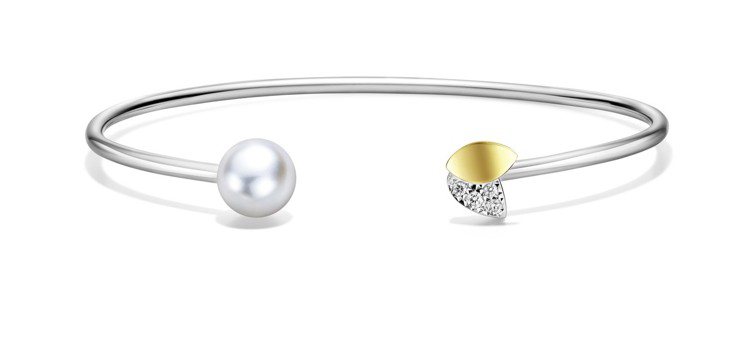 MG TASAKI FLORET鑽石珍珠手環，93,000元。圖／TASAKI提供