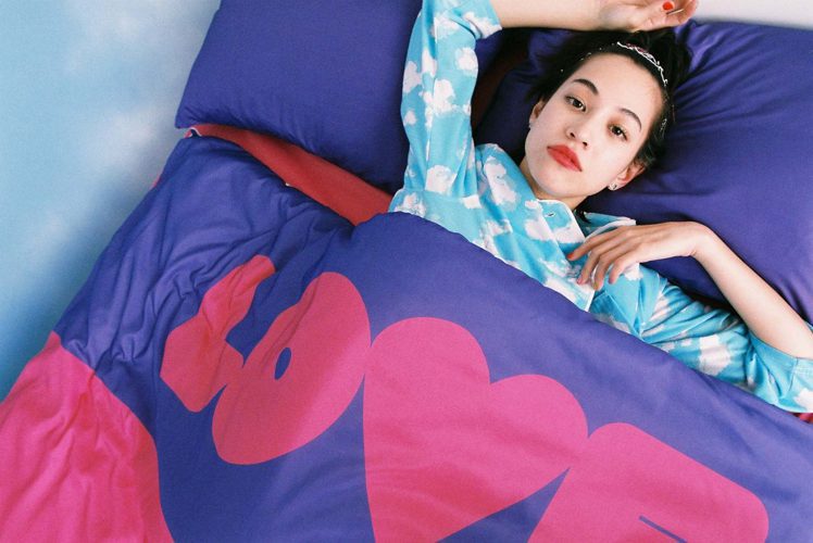 水原希子「OK台北快閃店」將呈現日本最受歡迎的家居系列，包括拖鞋、毛巾、睡衣、寢...