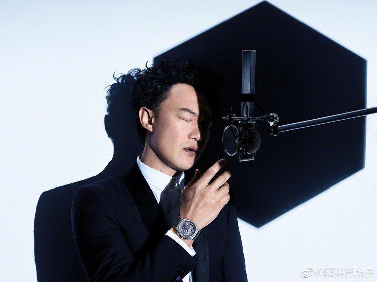 歌王陳奕迅一圓腕表代言夢，成為Zenith全球品牌大使。圖／摘自微博