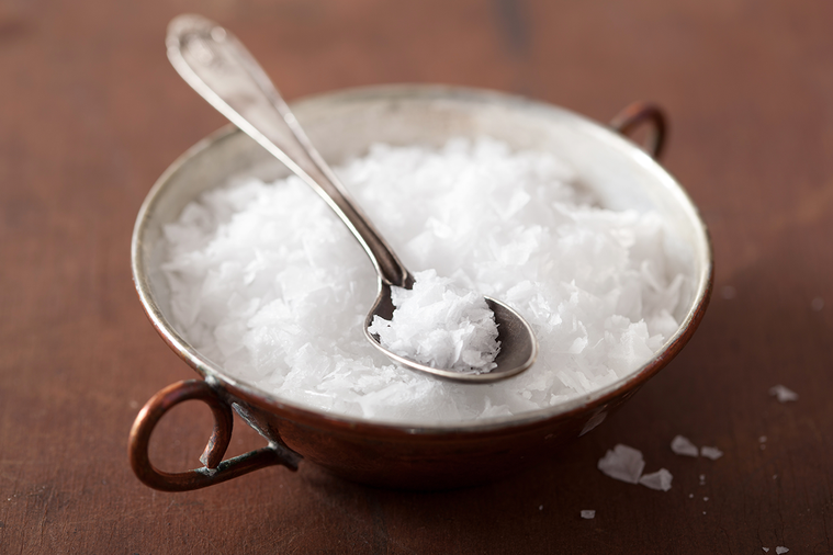 雖然減鹽的趨勢逐漸在世界上蔓延，但究竟鹽是從何時開始變得令人唯恐避之不及的呢？ ...