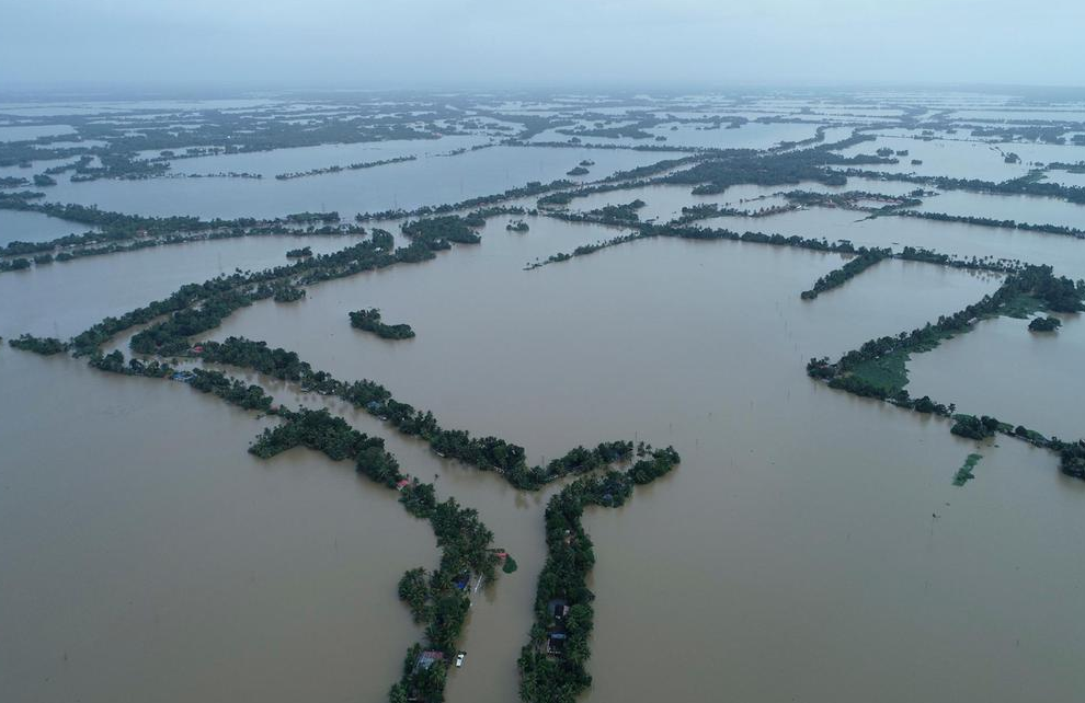 印度喀拉拉省遭遇百年一遇的洪災侵襲。 （美聯社）