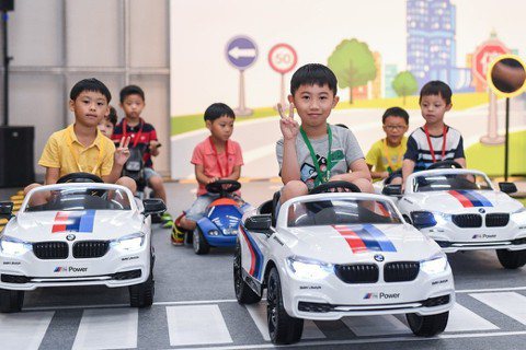  2018 BMW Kids Campus體驗營 寓教於樂做公益
