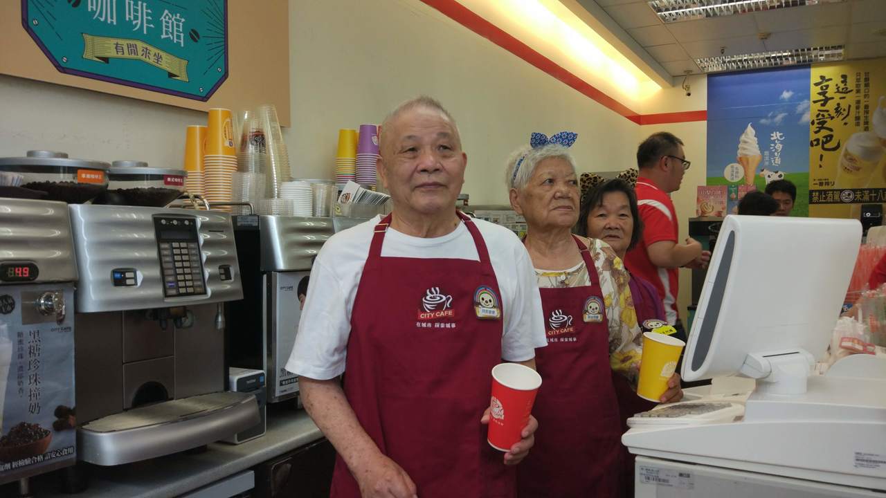 中華聖母社會福利慈善事業基金會預計在今年把「幾點了咖啡」擴及至9縣市、12個店面。記者林良齊／攝影
