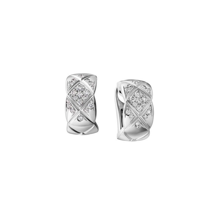 COCO CRUSH 耳環，18K白金鑲嵌34顆明亮式切割鑽石，16萬5,000元。圖／香奈兒提供