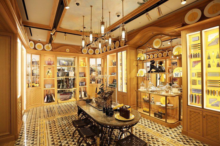 馥瑞樂爵首爾店以法國貴族的餐間做為空間靈感設計。圖／FAURÉ LE PAGE提供