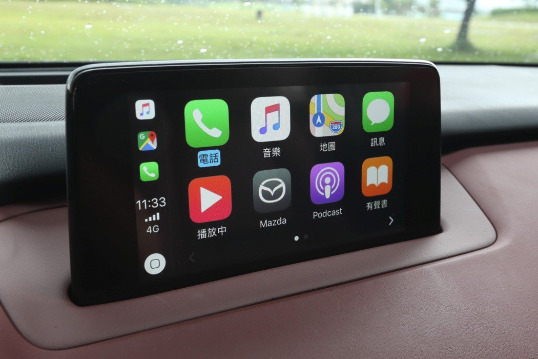 CX-9全車系標配Apple CarPlay系統，同時支援Google Map。...