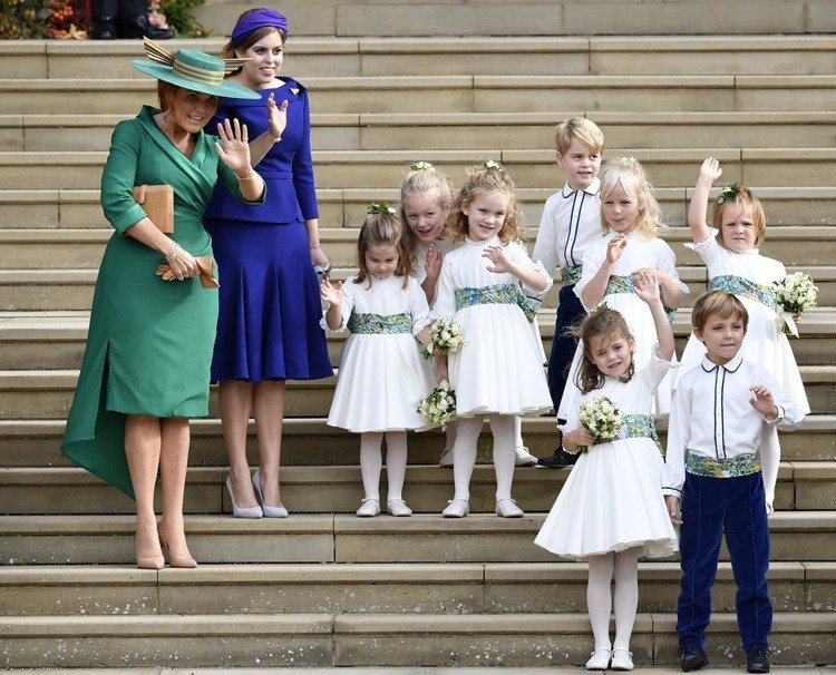 英國皇室尤金妮公主婚禮上的可愛小花童，包括小王子喬治與公主夏綠蒂，相當受歡迎。圖／美聯社