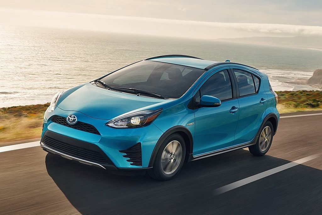 身形靈巧的Toyota Prius C在美國消費者報告的測試下，可跑出18.1k...