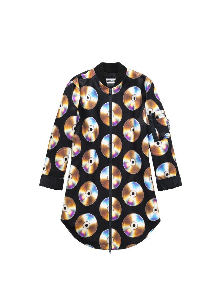 Moschino[TV] H&M系列女裝印花上衣，3,499元。圖／H&...