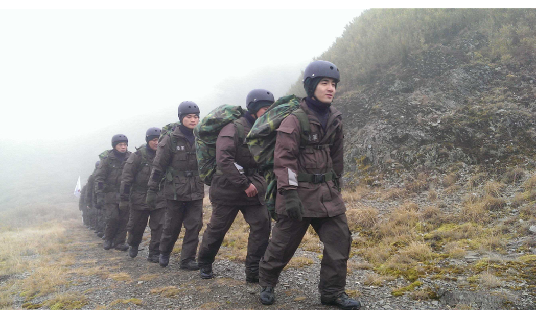 進駐合歡山武嶺基地實施高寒地訓練的陸軍特戰部隊。 圖／軍聞社資料照片