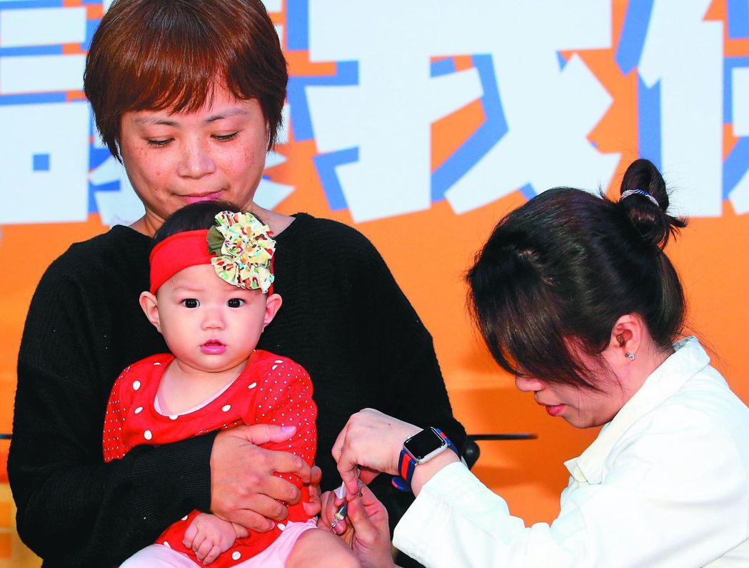 流感疫苗開放接種，滿6個月以上國小前幼兒可公費接種。 記者葉信菉／攝影