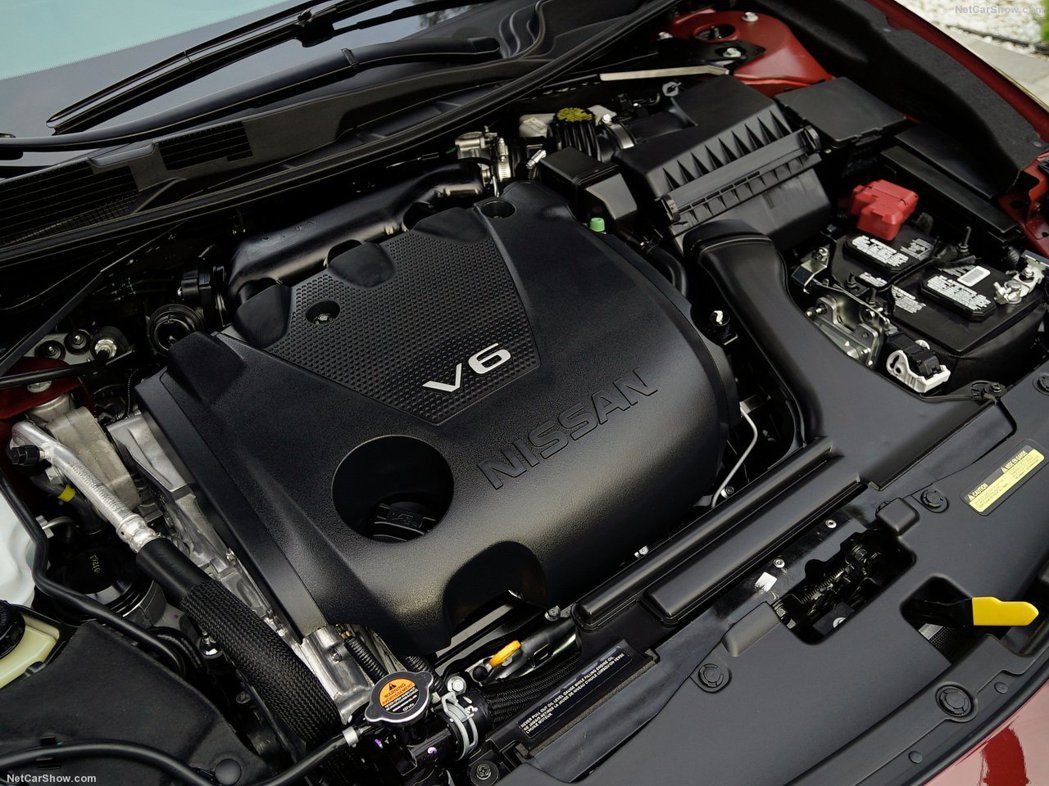 Nissan經典的VQ35引擎。 摘自Nissan