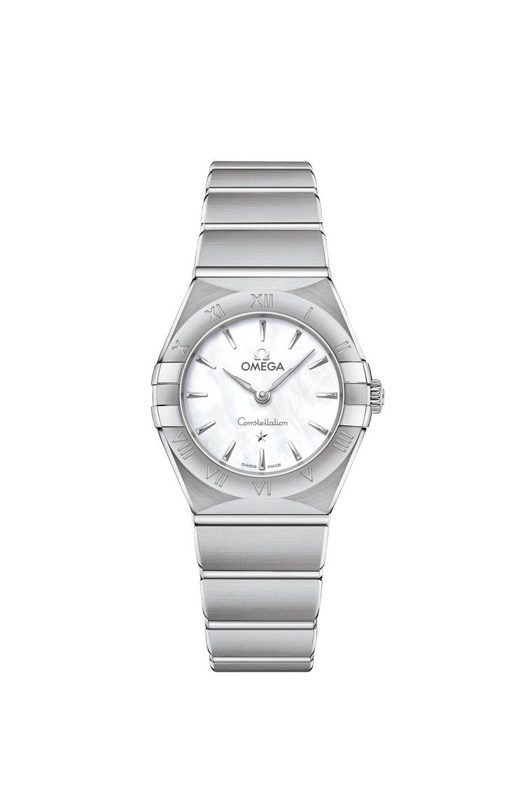 歐米茄星座系列曼哈頓腕表，不鏽鋼表殼、表鍊，搭配珍珠母貝盤表盤，採用4061石英機芯，價格未定。圖／OMEGA提供