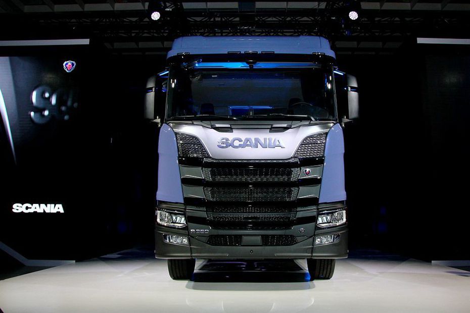 新世代Scania正式登台發表，最大特點即搭載符合歐盟六期環保法規的新世代引擎。 記者張振群／攝影