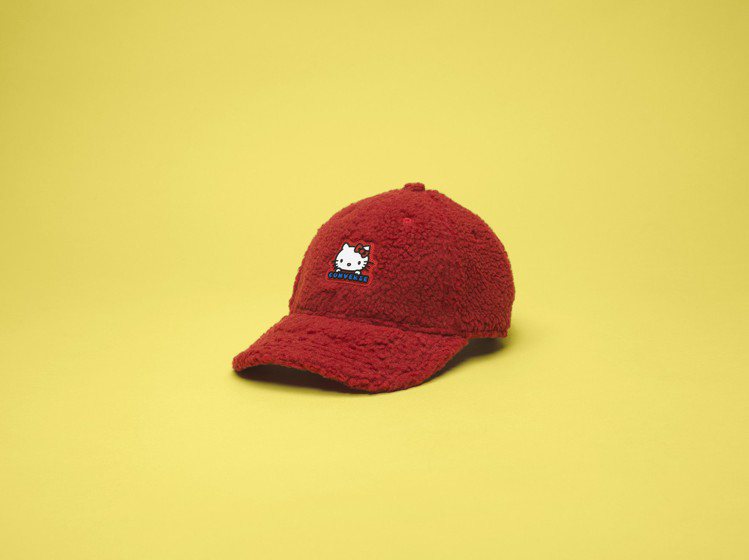 Converse與Hello Kitty聯名系列休閒帽，1,180元。圖／Con...