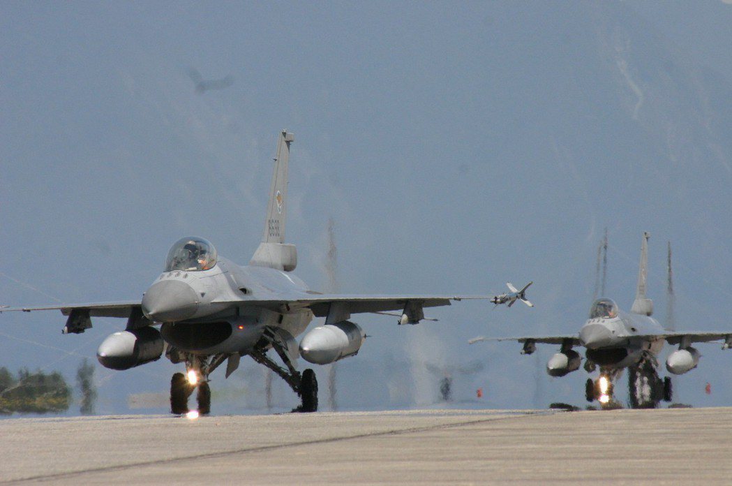 部署在花蓮的F-16戰機機群。 圖／聯合報系資料照片