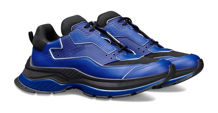 Berluti藍色Gravity皮革老爹鞋，約38,500元。圖／Berluti提供