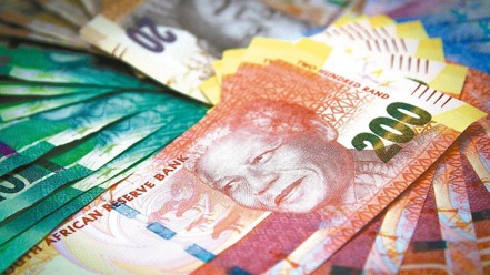 南非幣因美國政策影響而出現貶值壓力，但並未確認走入貶值趨勢。 報系資料照