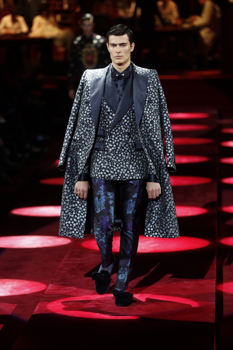 Dolce & Gabbana的2019秋冬系列男裝，有著精緻剪裁的西裝...