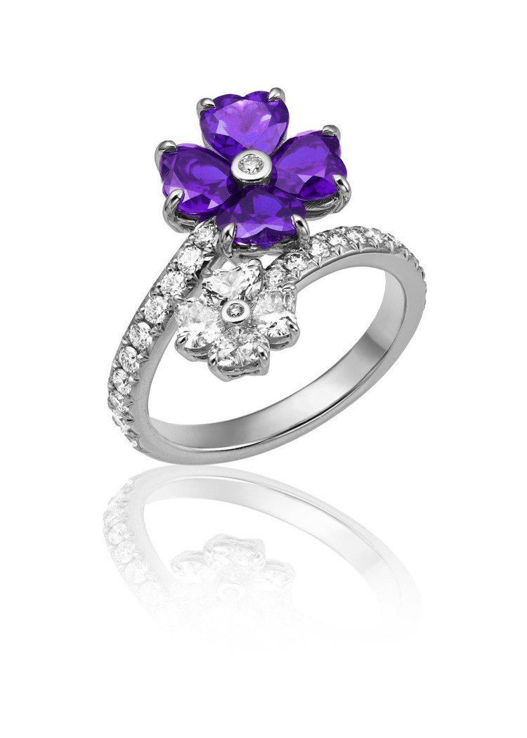 蕭邦For You系列戒指18K白金鑲嵌4顆心型車工紫色水晶與4顆心型車工鑽石，...