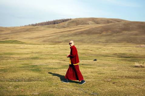 藏傳佛教是蒙古國與內蒙古自治區的主流信仰，但藏傳佛教又是怎麼傳入蒙古草原的呢？圖...