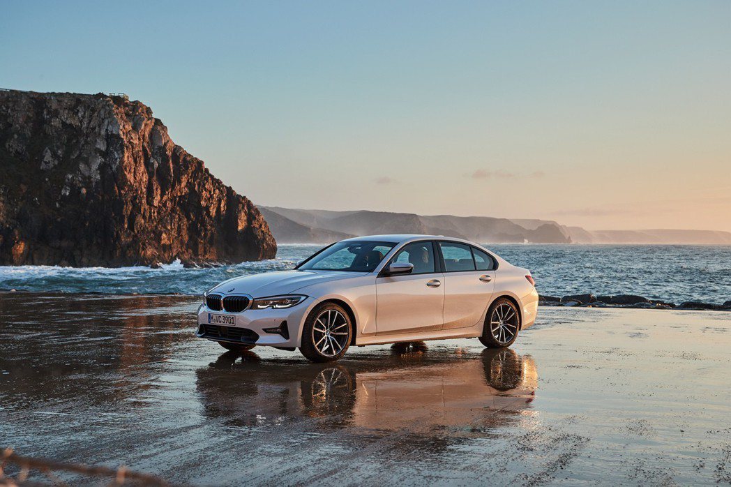 全新第七代BMW 3 Series Sedan。 摘自BMW