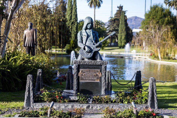 新一波古馳勝地名單之一的美國洛杉磯的好萊塢永生公墓，見證了好萊塢影視業的誕生。圖／Gucci提供