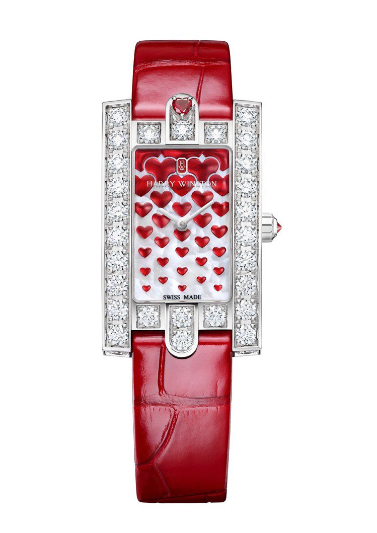 海瑞溫斯頓第五大道 Avenue Classic系列Sweet Valentine腕表，18K白金表殼搭配珍珠母貝表盤，約168萬元。圖／Harry Winston提供