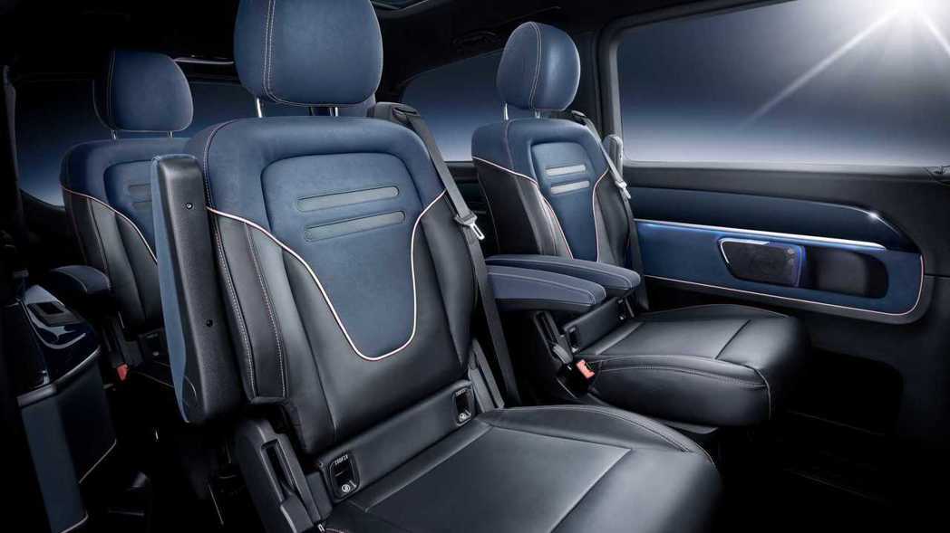 Mercedes-Benz Concept EQV 座椅採Two-Tone配色。...