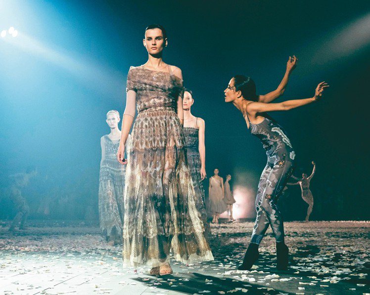 舞蹈是Dior 2019春夏系列的核心。 圖／DIOR提供