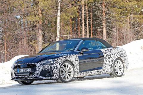 Audi A5 <u>Cabriolet</u>雪地中露臉 可惜太冷了沒開蓬