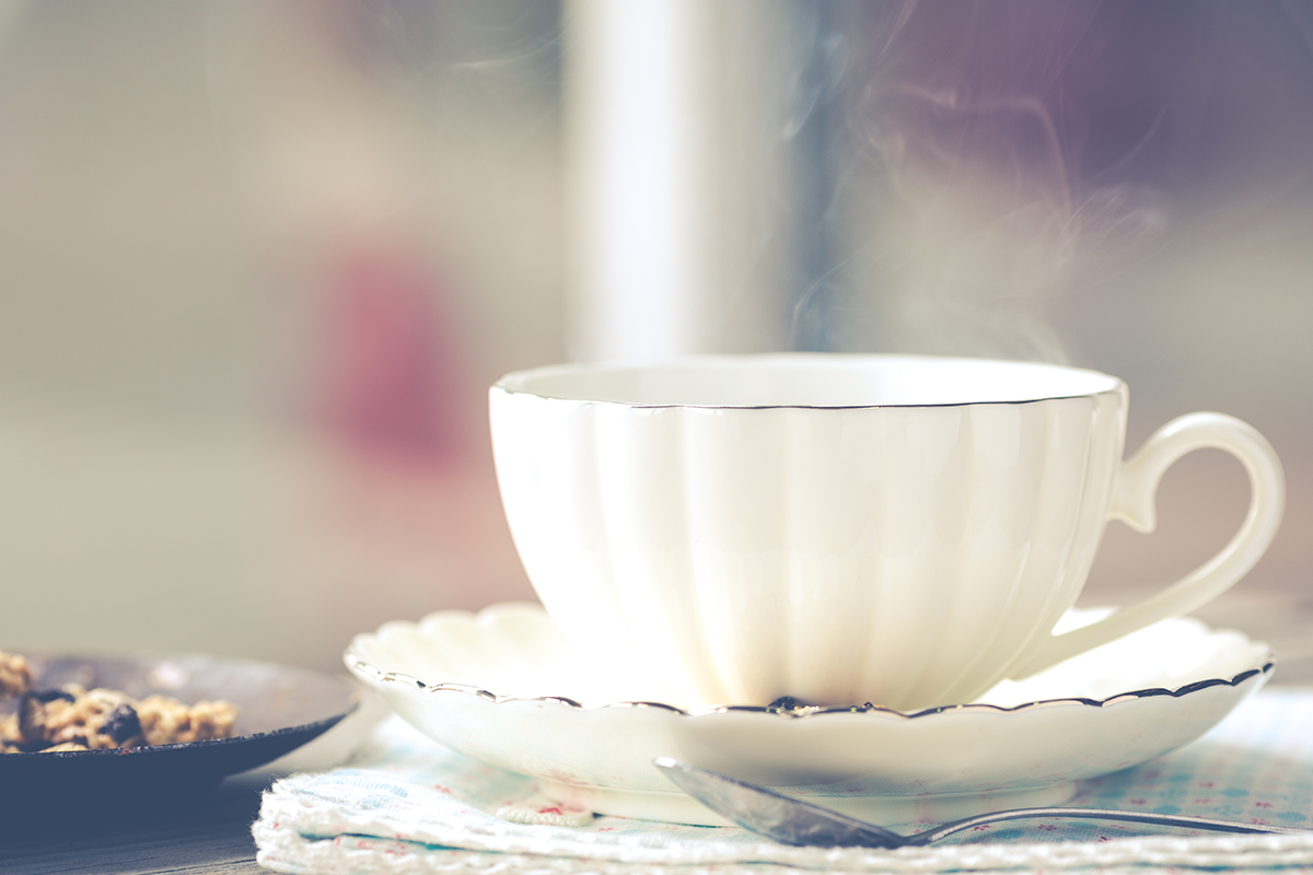 最近《國際癌症期刊》（International Journal of Cancer）刊登1項研究，證實飲用60°C以上的熱茶和咖啡，與食道癌發生率密切相關。