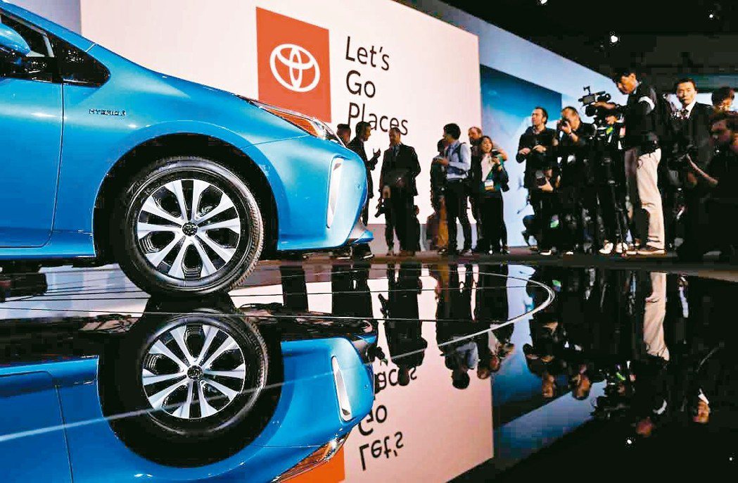 豐田汽車將開放授權近2.4萬項油電混合動力系統專利。 路透