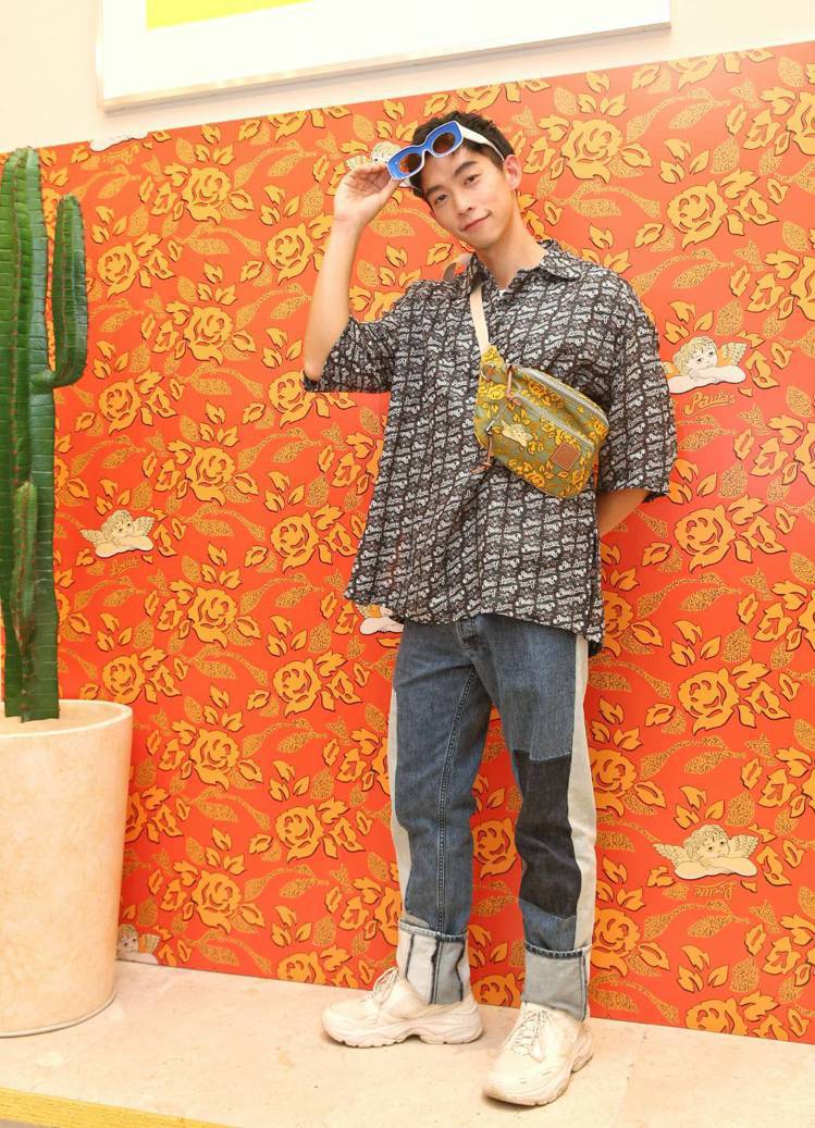 王可元身穿2019 Paula’s Ibiza夏季特別系列，配襯Bum Bag出席活動。記者鄭清元／攝影