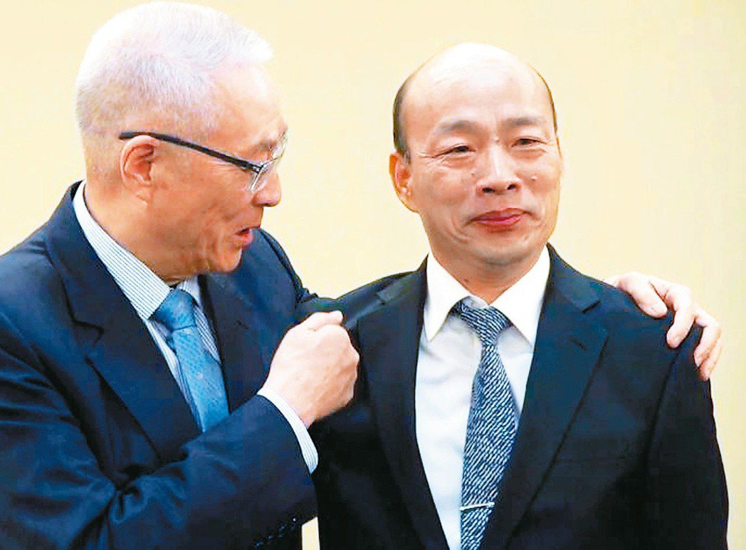 國民黨主席吳敦義（左）與高雄市長韓國瑜（右）都有在選前神隱的紀錄。 圖／國民黨文...